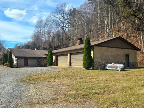 6785 Airport Road Andrews NC 28901