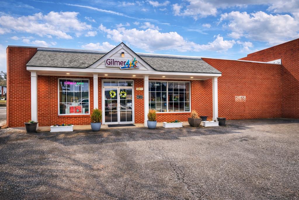 207 Dalton Street Ellijay GA 30540