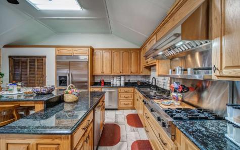 1433 Old Highway 5s Ellijay GA 30540