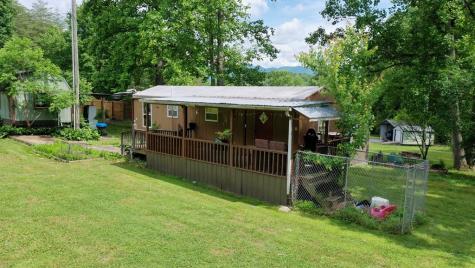 6990 Clarence Nichols Road Young Harris GA 30582