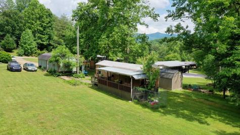 6990 Clarence Nichols Road Young Harris GA 30582