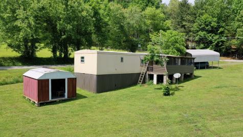 6990 Clarence Nichols Road Young Harris GA 30582