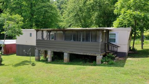 6990 Clarence Nichols Road Young Harris GA 30582