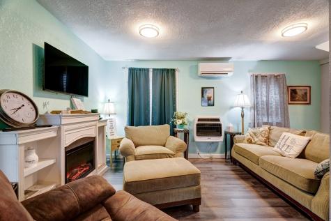 28 Weaver Street Mccaysville GA 30555