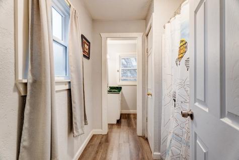 28 Weaver Street Mccaysville GA 30555