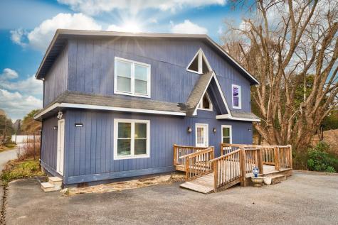 28 Weaver Street Mccaysville GA 30555