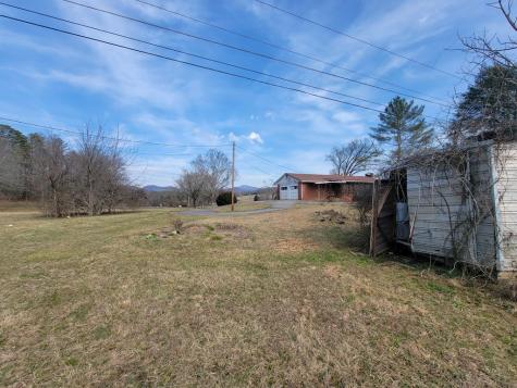 518 E Highway 64 Hayesville NC 28904