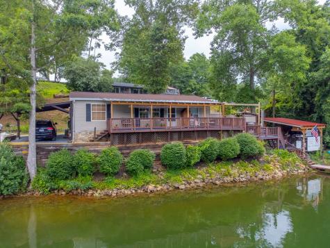 270 Deyton Camp Road Robbinsville NC 28771