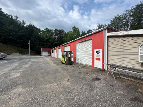 90 Lanier Lane Blairsville GA 30512