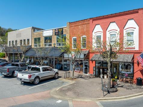 4 Northside Square Ellijay GA 30540