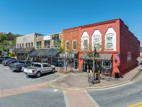 4 Northside Square Ellijay GA 30540