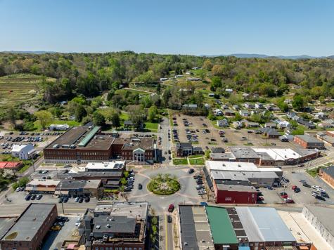 4 Northside Square Ellijay GA 30540