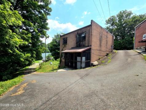 214 E Main Street Robbinsville NC 28771