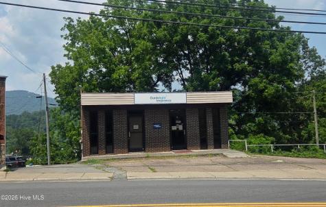 214 E Main Street Robbinsville NC 28771