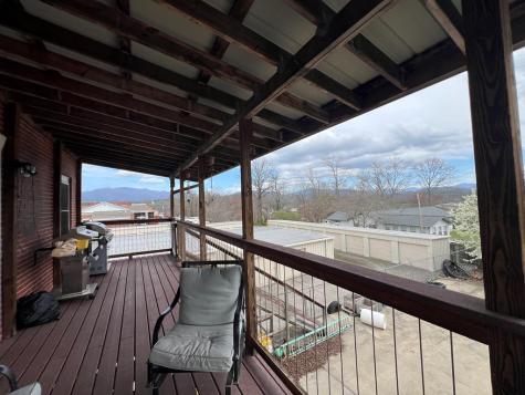 6 Sanderson Street Hayesville NC 28904