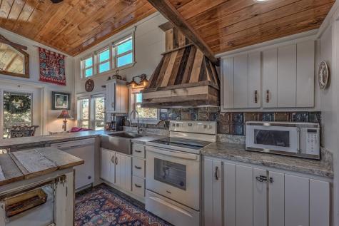 476, 478 Lapidary Lane Young Harris GA 30582