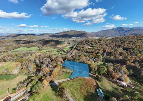 476, 478 Lapidary Lane Young Harris GA 30582