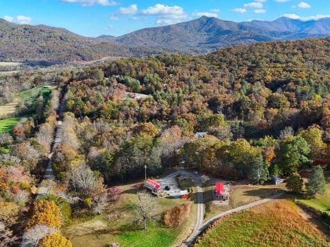 476, 478 Lapidary Lane Young Harris GA 30582