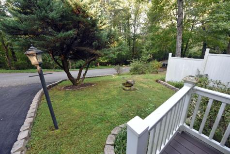 163 B Townhouse Drive Blairsville GA 30512