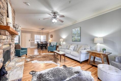 112 Glen Eagle Ct D202 Clayton GA 30525