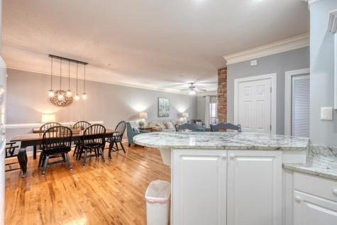 112 Glen Eagle Ct D202 Clayton GA 30525