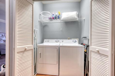 112 Glen Eagle Ct D202 Clayton GA 30525