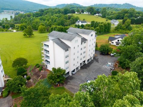 3221 Holland Court Young Harris GA 30582