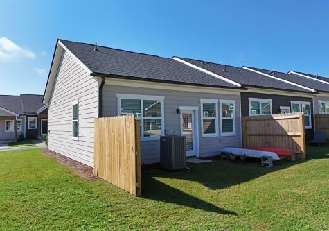 25 Grove Loop Blue Ridge GA 30513