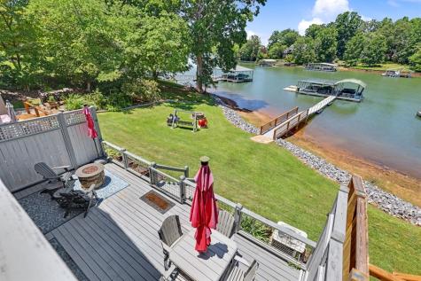 209B N Berrong Street Hiawassee GA 30546