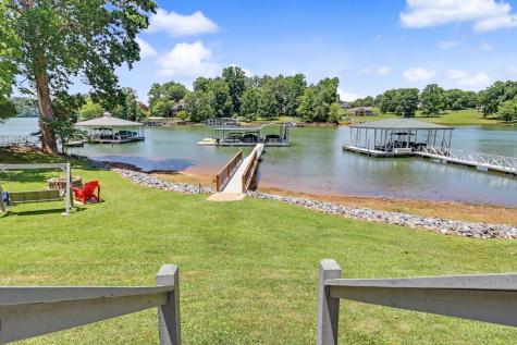 209B N Berrong Street Hiawassee GA 30546