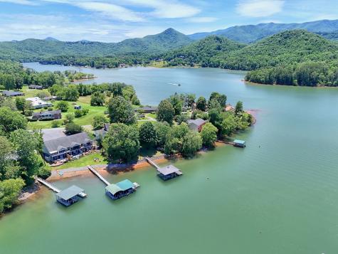 209B N Berrong Street Hiawassee GA 30546