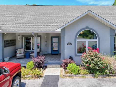 209B N Berrong Street Hiawassee GA 30546