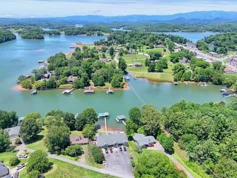209B N Berrong Street Hiawassee GA 30546