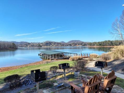 1409 Lakeside Road Hiawassee GA 30546