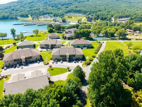 1724 Watercrest Way Young Harris GA 30582