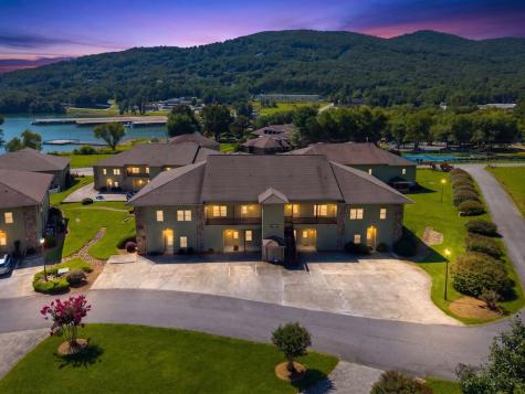 1724 Watercrest Way Young Harris GA 30582