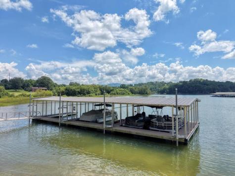 105A Brett Way Hiawassee NC 30546