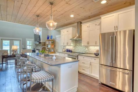105A Brett Way Hiawassee NC 30546