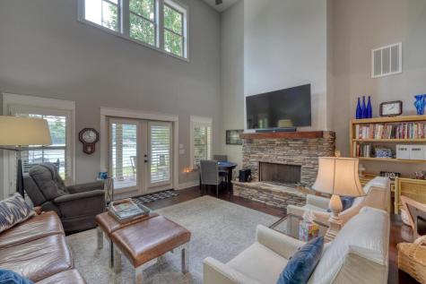 105A Brett Way Hiawassee NC 30546