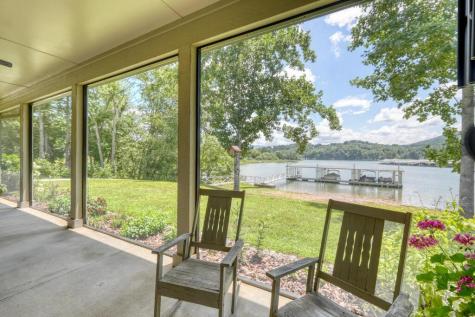 105A Brett Way Hiawassee NC 30546