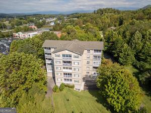 121 River Street Hiawassee GA 30546