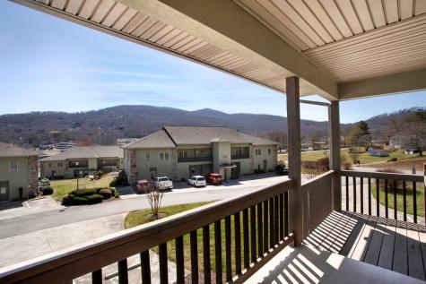1725 Watercrest Way D Young Harris GA 30582