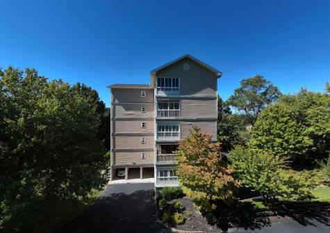 121 River Street Hiawassee GA 30546