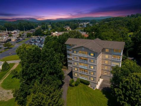 121 N River Street Unit 2a Hiawassee GA 30546