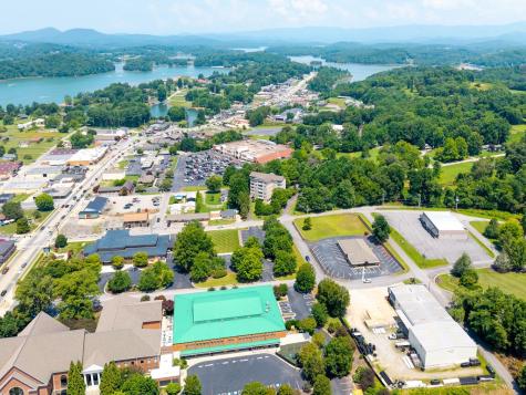 121 N River Street Unit 2a Hiawassee GA 30546