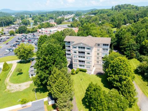 121 N River Street Unit 2a Hiawassee GA 30546
