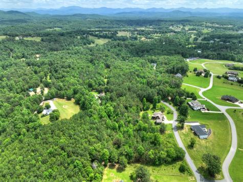 L140/141 Fox Ridge Blairsville GA 30512