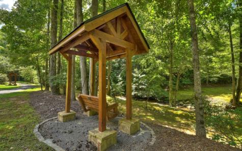136 Whispering Ridge Court Ellijay GA 30540