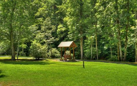 136 Whispering Ridge Court Ellijay GA 30540