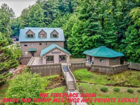L812 Myna Drive Ellijay GA 30540